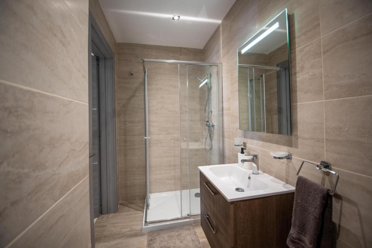 סיינט פול ביי Seaside Luxury Apartment מראה חיצוני תמונה